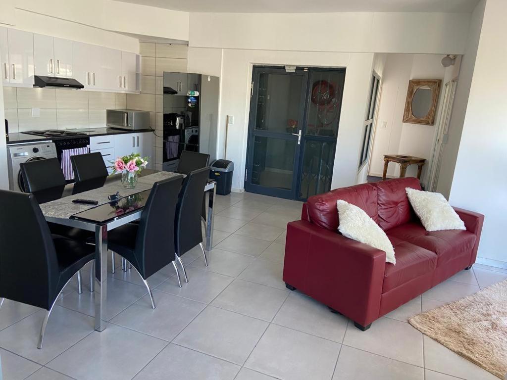 Parc Du Penthouse 3 Bedroom Apartment